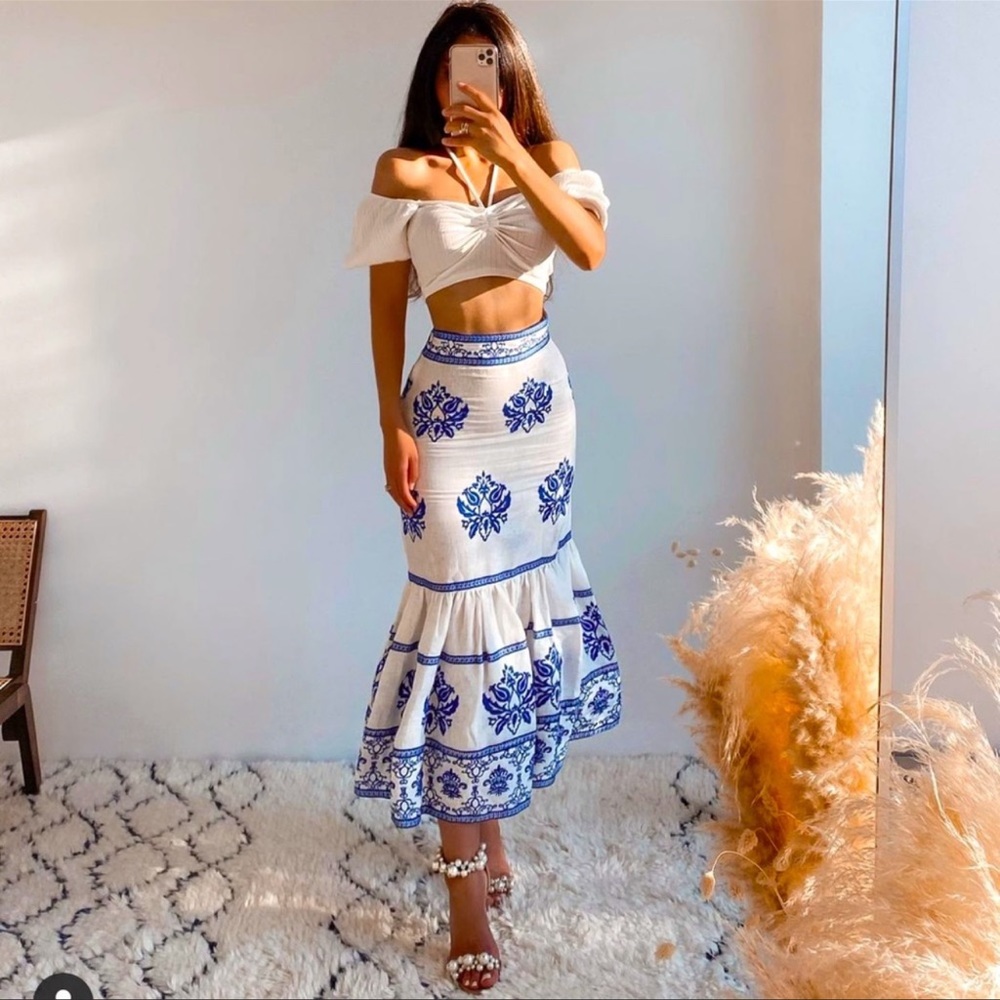 💙NEW ZARA Linen Embroidered Midi Skirt Size M damask